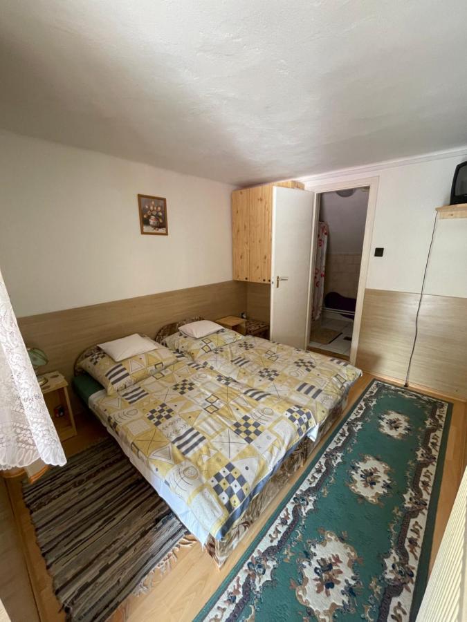 Horvath Vendeghaz Hotel Monosbel Екстериор снимка