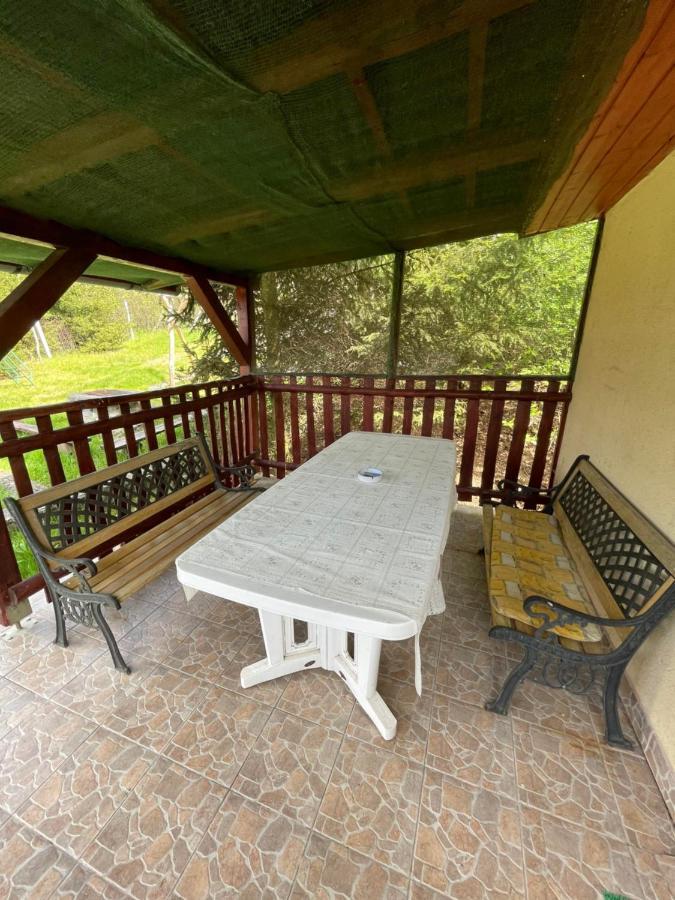 Horvath Vendeghaz Hotel Monosbel Екстериор снимка
