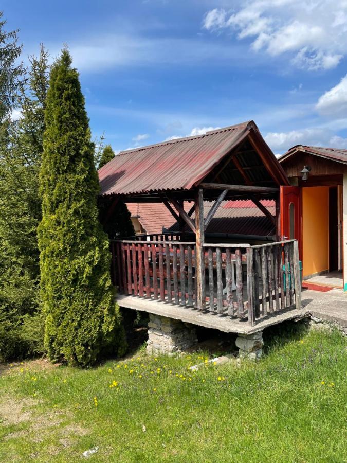 Horvath Vendeghaz Hotel Monosbel Екстериор снимка