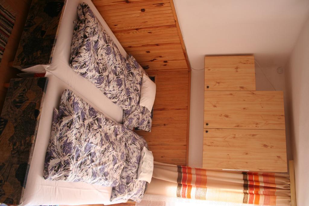 Horvath Vendeghaz Hotel Monosbel Екстериор снимка