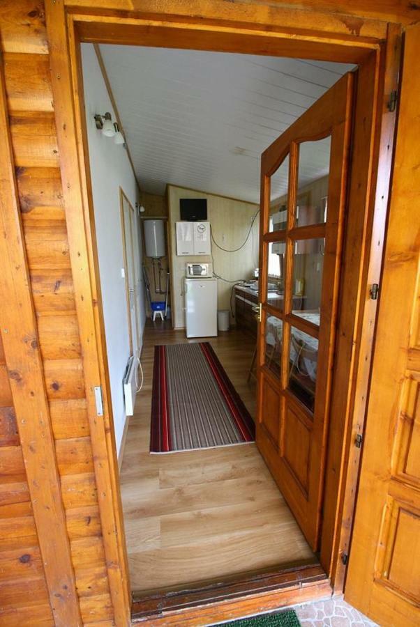 Horvath Vendeghaz Hotel Monosbel Екстериор снимка