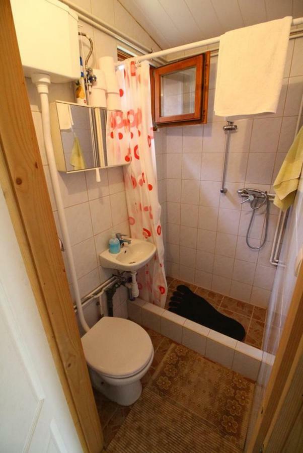 Horvath Vendeghaz Hotel Monosbel Екстериор снимка